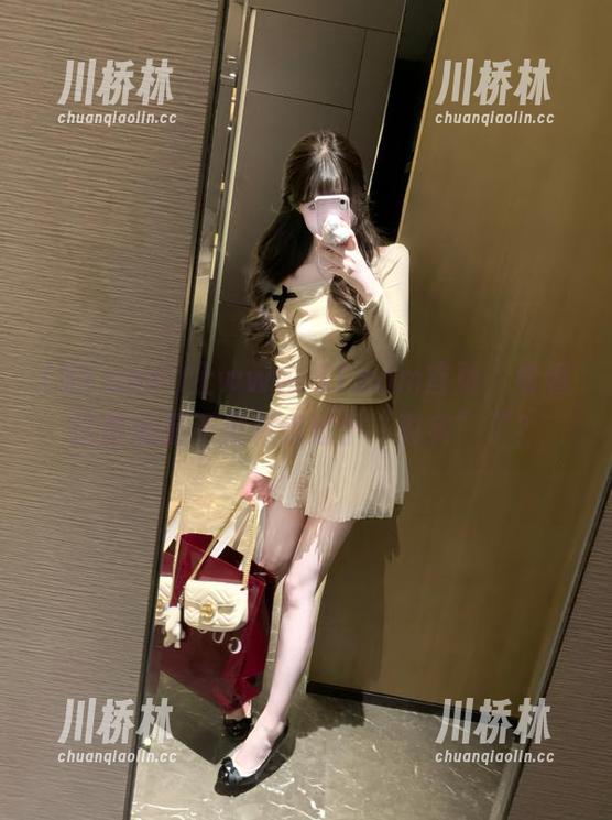 上www.51.com首页，看看这些瓜是不是有点过于“真实”了？