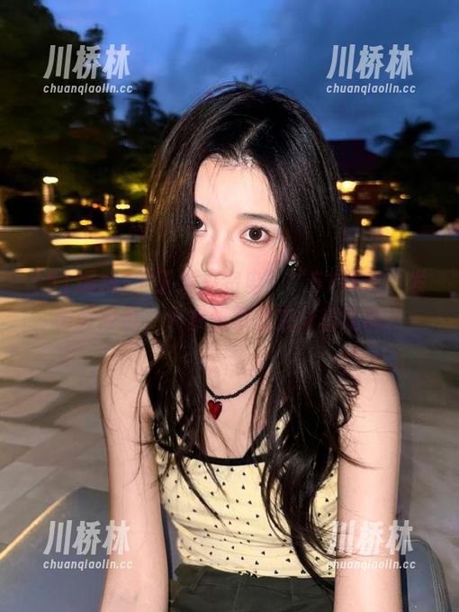 丁丁发来贺电：“51爆料”发布超甜瓜，大家要不要来分着吃啊？