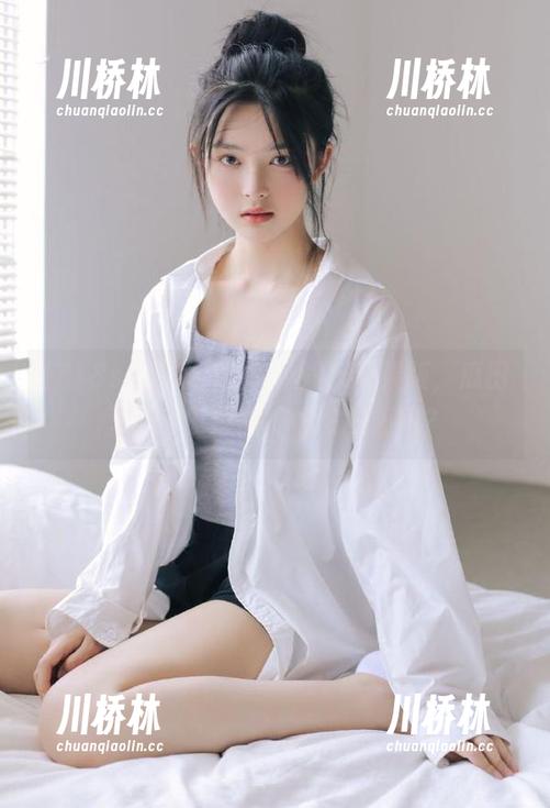 718sx娱乐 718sx娱乐苹果版,瓜田里藏着二维码,你敢扫码吗?