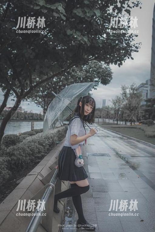 718黑瓜吃料 跟随718黑瓜吃料导航,闯荡在瓜坛的浪潮中,开启你的瓜爬新纪元!