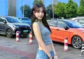 聊天记录的惊天黑料，尽在91黑料的地址。瓜友们，你们看好哪颗？