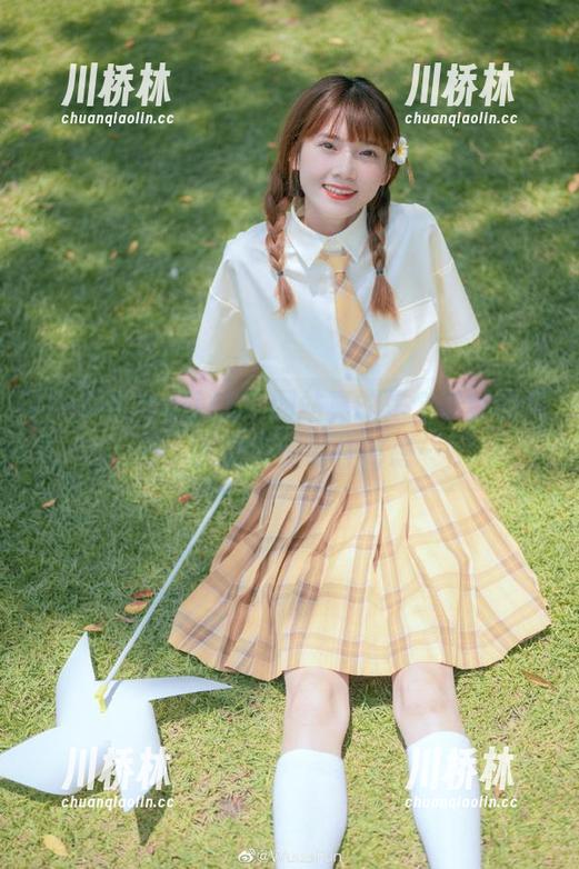 fuli “fuli18”网站真的是个奇妙的角落,光影交错的神秘感…