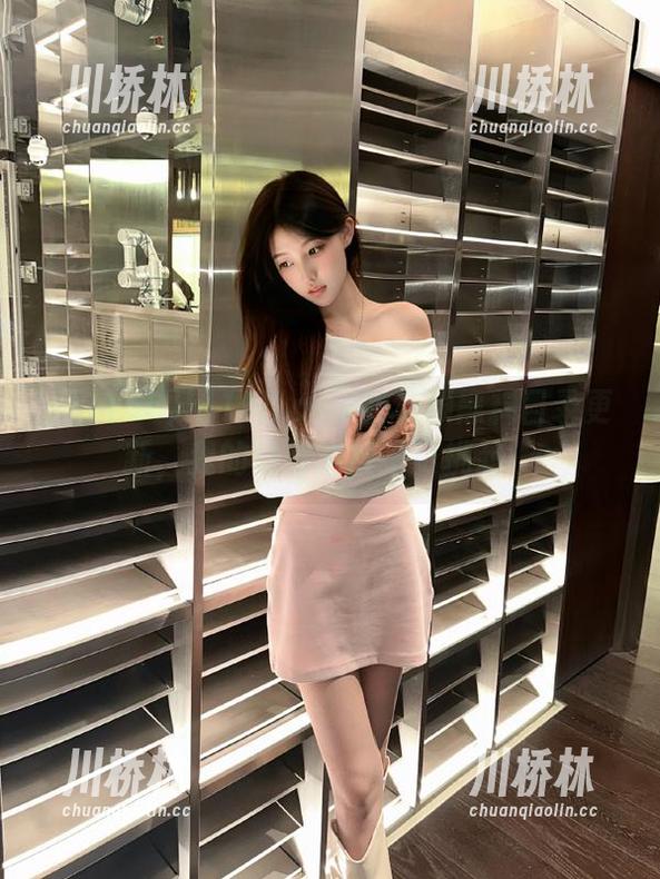 hl155 hl155.ccm的视频黑料目录更新,我的好奇心被狠狠挑起!