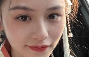 只需指尖滑动，五一吃瓜网站带你体验‘免费版’吃瓜之旅！