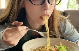 有了免费的五一吃瓜更新，生活从此无负担！