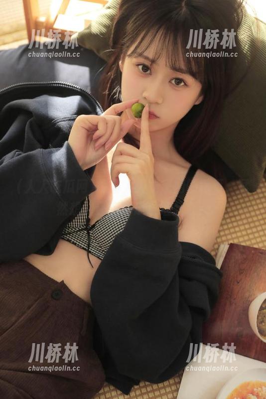 刷着人人吃瓜网的网页，猛然想到还有啥瓜没捡起来？