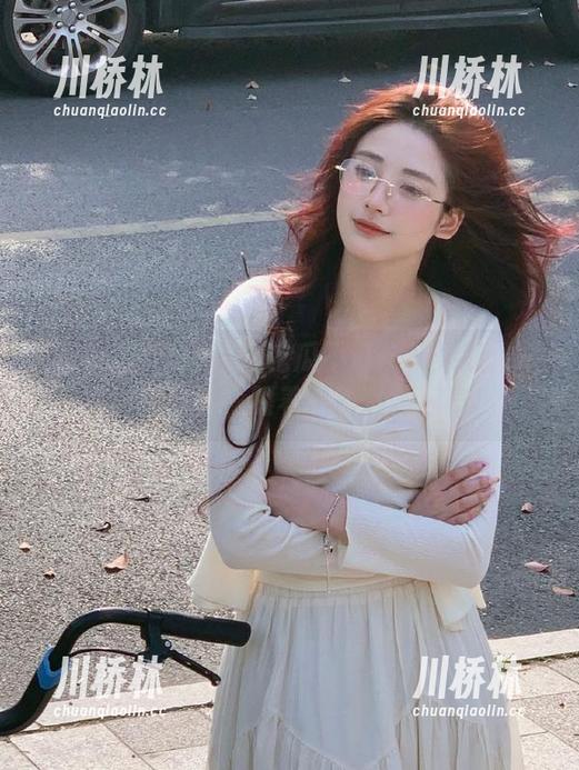 黑料吃瓜不打烊苹果版：最强神模仿秀，跟着黑料翩翩起舞！
