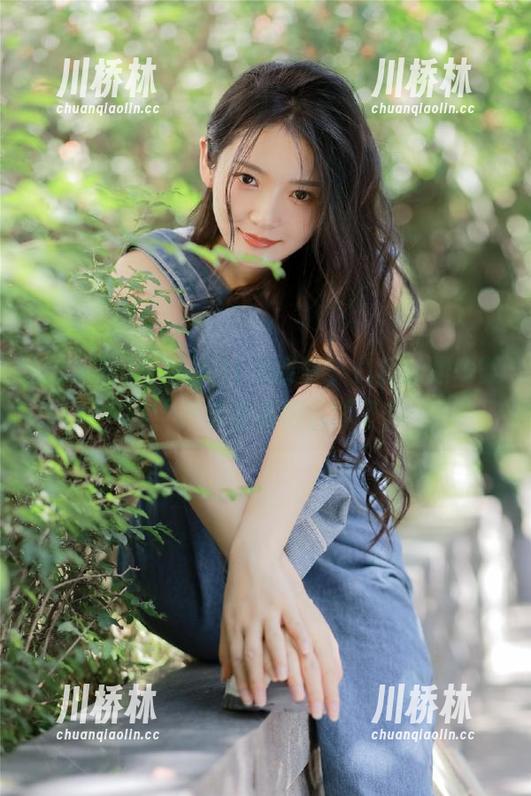 吃瓜网91苹果版，八卦的边缘舞蹈，我逐渐看得沉醉了！