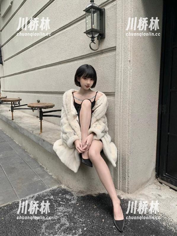 吾爱吃瓜网站风云再起，爆料内容竟然更离谱了
