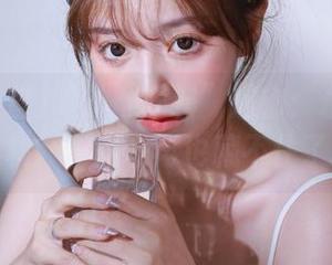 “扒哥黑料”揭密：永久透视黑科技，隐私再也藏不住了！