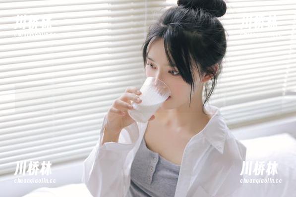 网曝吃瓜在线，有时候真希望自己能沉默…