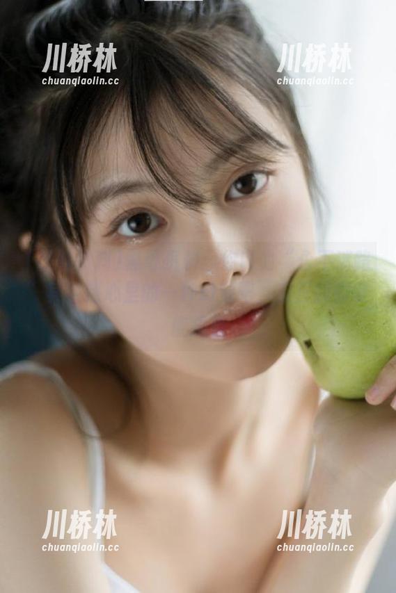 黑哥扒料 黑哥扒料:你以为“永不迷路”其实是心里的一种幻觉吧,反正我都傻傻跟着