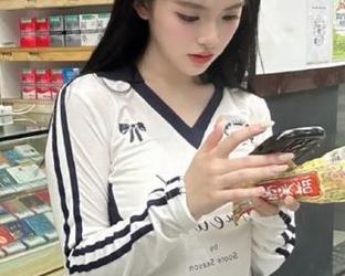 看黑料不打烊—导航又开启了“飞跃”模式，网页跳得我脑壳疼！