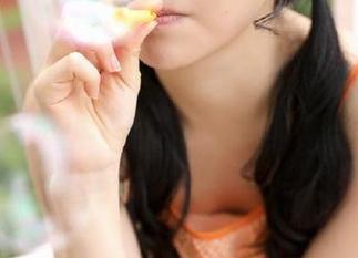 我在黑料不打烊首页捕捉到了不一样的现场感，没想过可以这么带感！