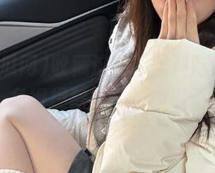 收藏这条“黑料吃瓜网”的网址，免得提款机一样被瓜子砸到！