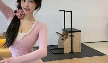 黑料社区的网址快点给我，也拖着我进那个神秘的八卦入口啊！