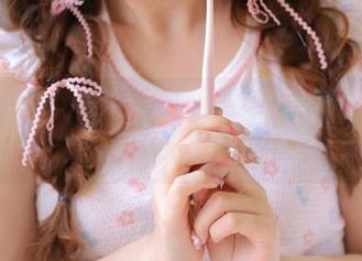 看黑料网最新视频，让我不禁怀疑我的人生选择…