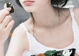 是不是该注册个账号在黑料网址上，跟瓜友们来个漫游？