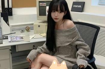 所以“黑料网址”的地址可以说一声吗？我狠命盯着屏幕，心想这算不算调皮！